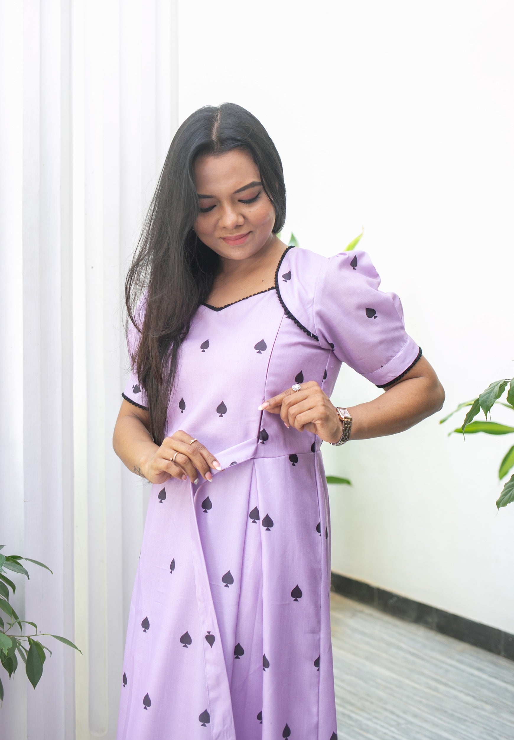 Queen of Spade Maternity Feeding Dress