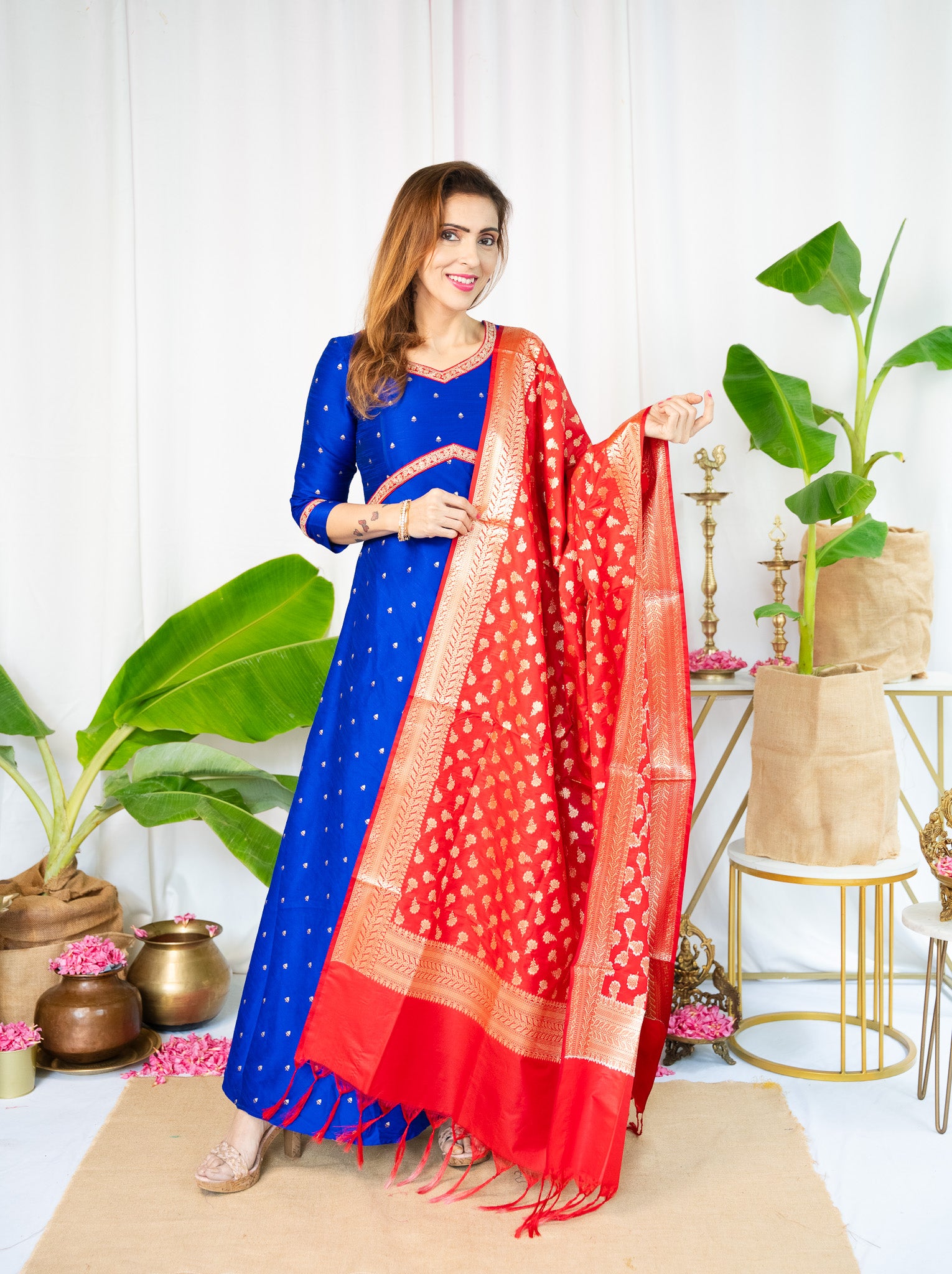 Diya - Maharani Feeding Maxi