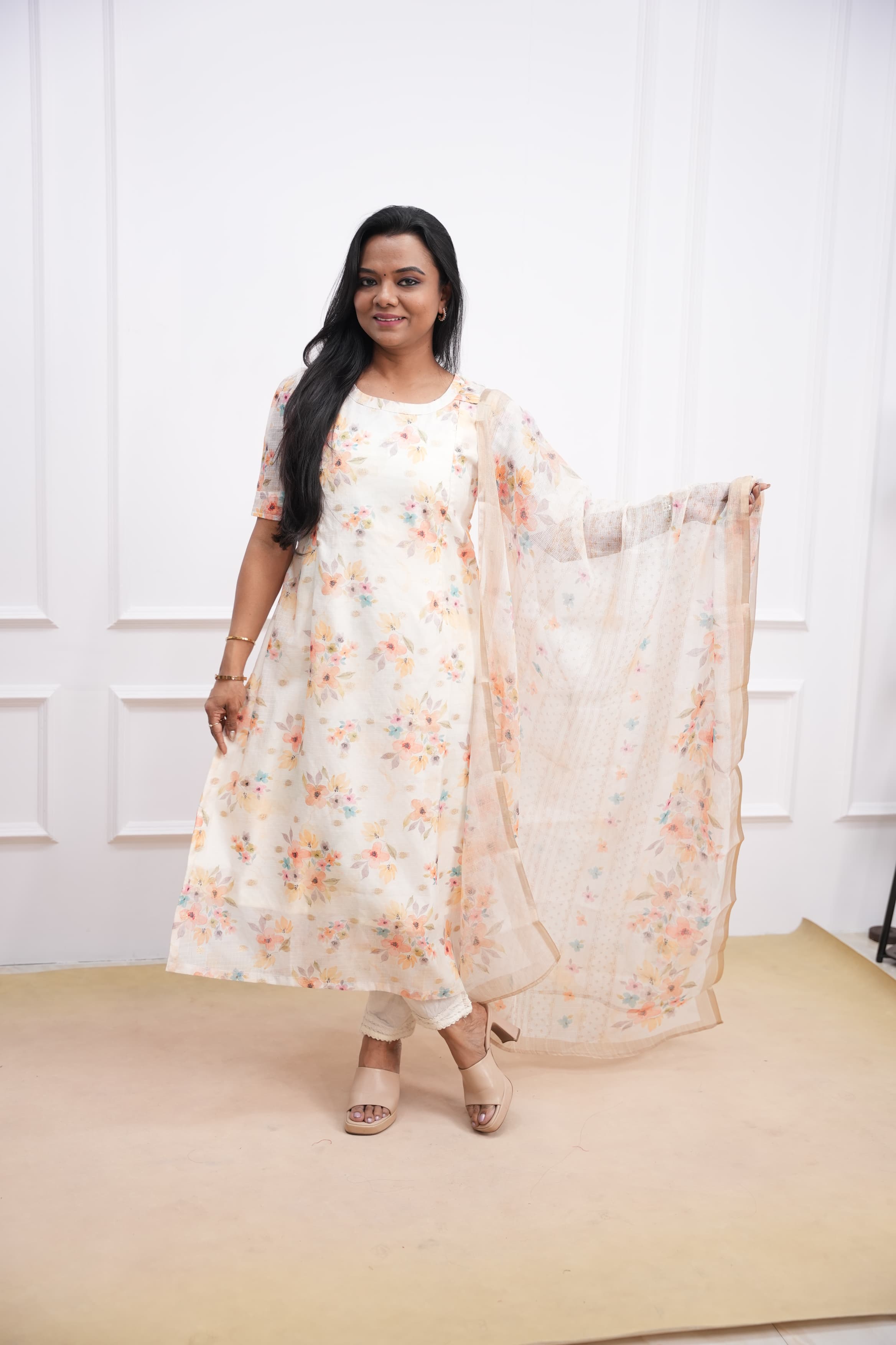 Peach Poem Maternity Feeding Top and Dupatta