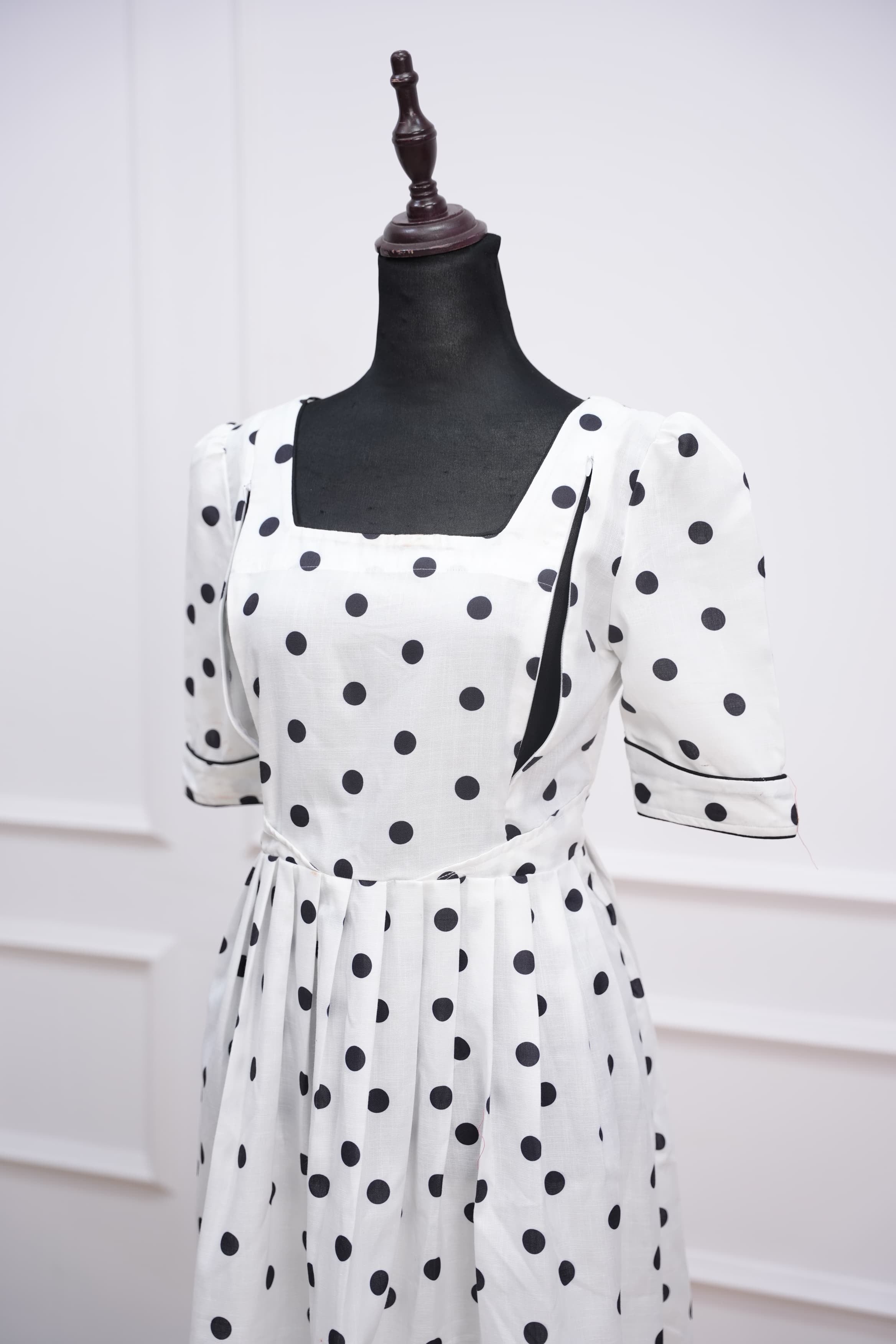 Met Gala Vibe Maternity Feeding Dress