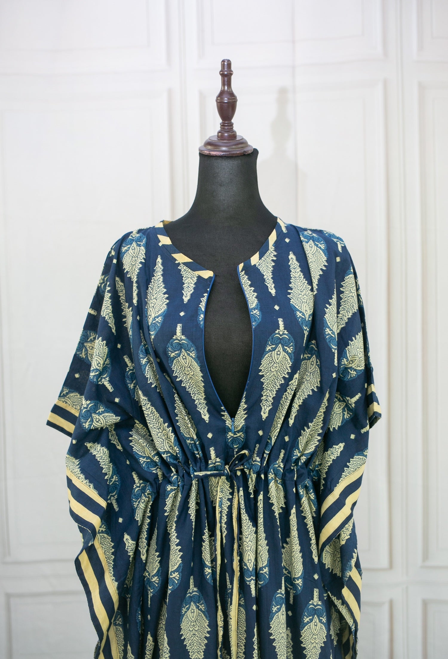 Blue Line Feeding Kaftan