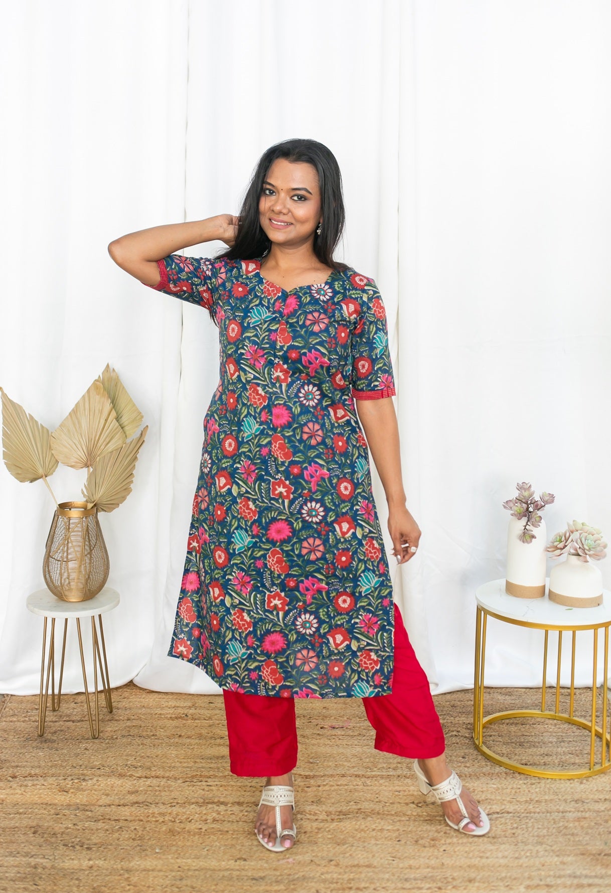 Floral Garden Feeding Kurta Top Center zip