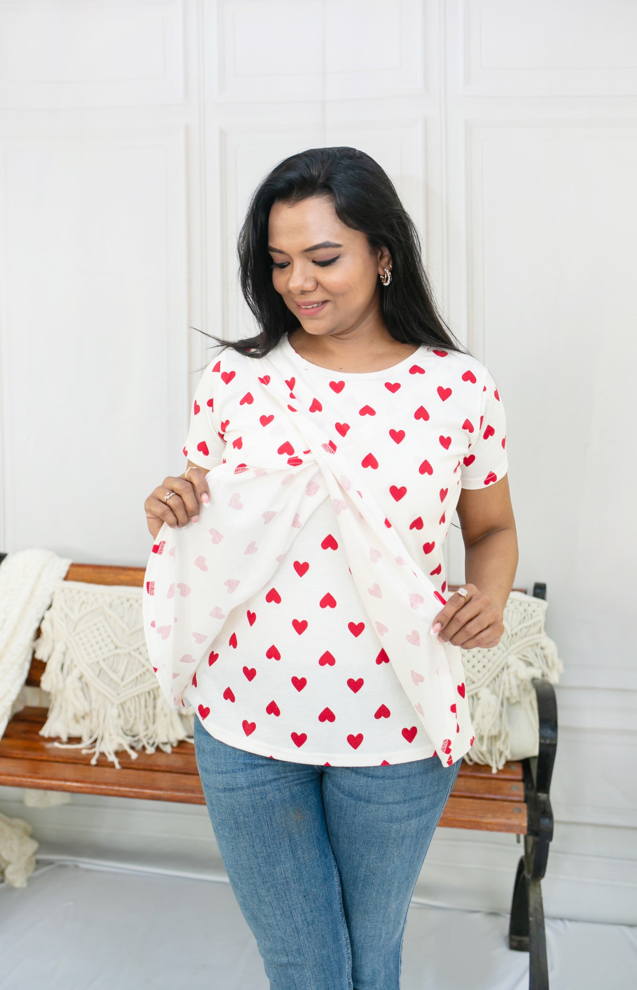Wrapped in love zipless Feeding T-Shirt