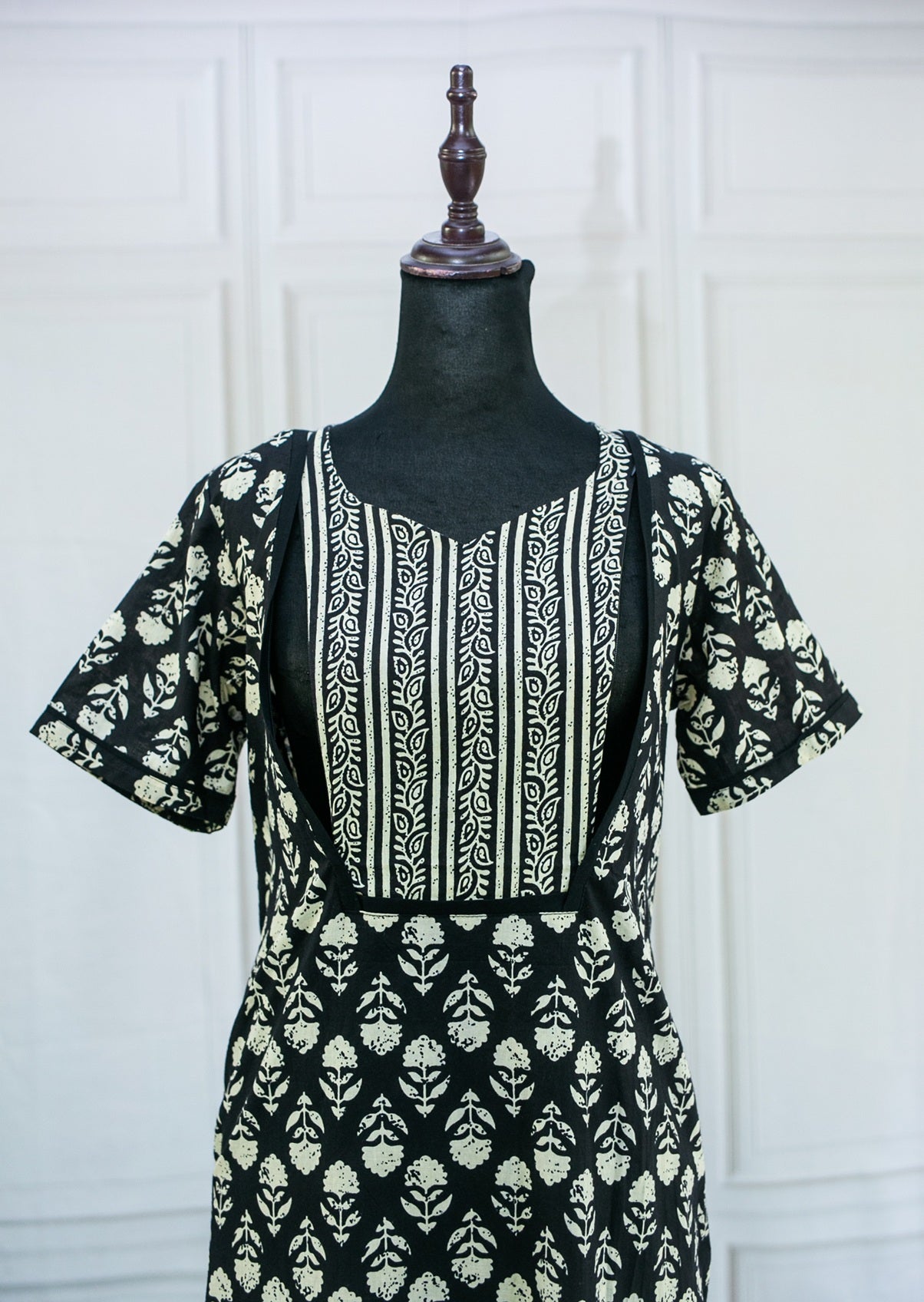 Moonlight Bloom Night gown Side zips