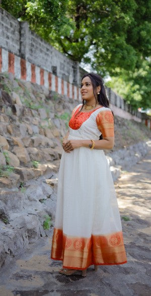 ONAMADHURAM Maxi 55 inches