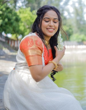 ONAMADHURAM Maxi 55 inches