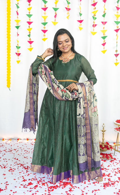Pachaikili Maternity Feeding Anarkali And Dupatta