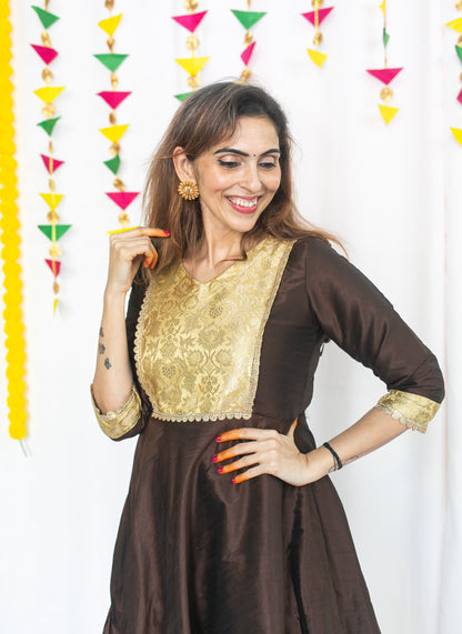 Moongil Maternity Feeding Anarkali Set