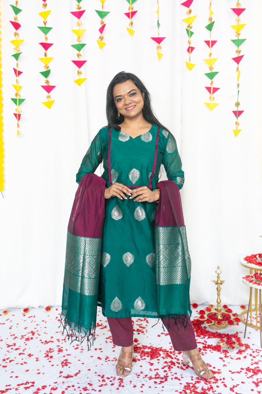 Mayil Iragu Maternity Feeding salwar Set