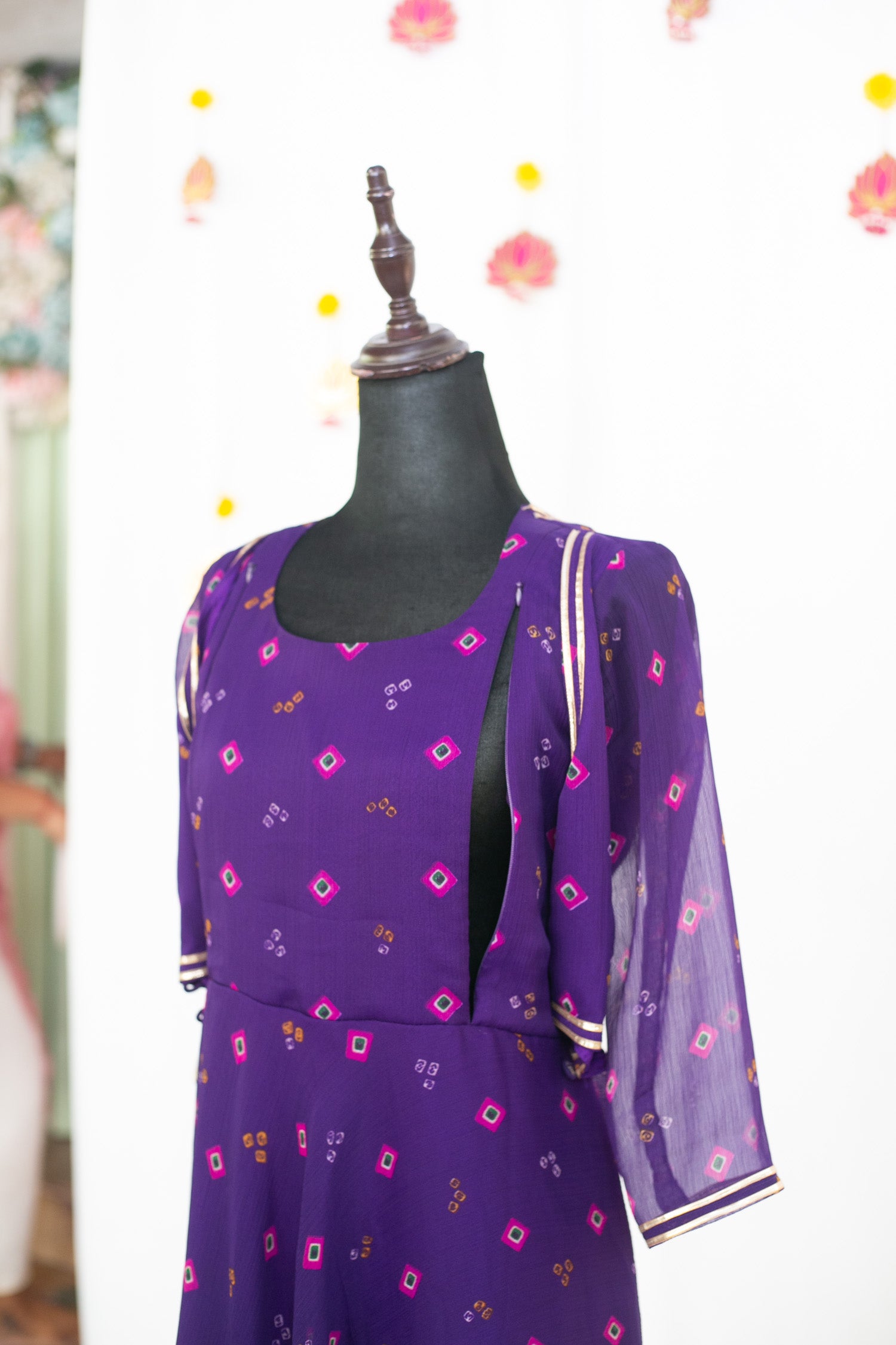 Bandhini Royal Maternity Feeding Anarkali set