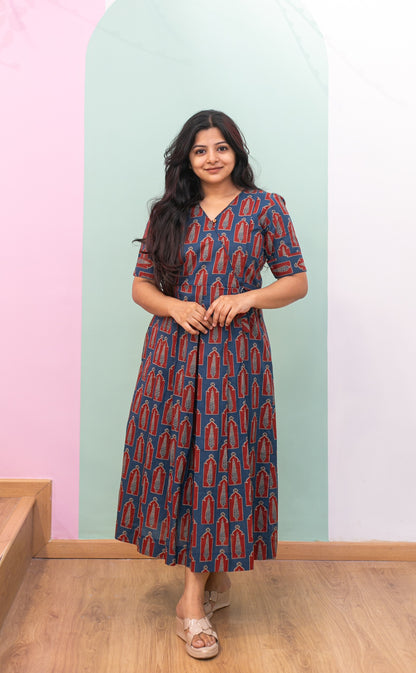 Neela  Maternity Feeding Dress