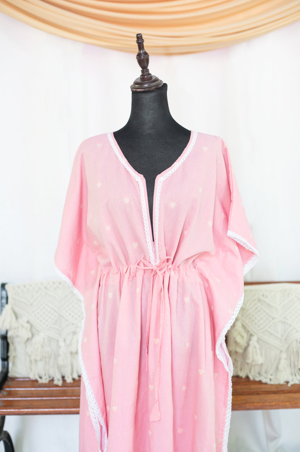 Hearty Blush Feeding kaftan