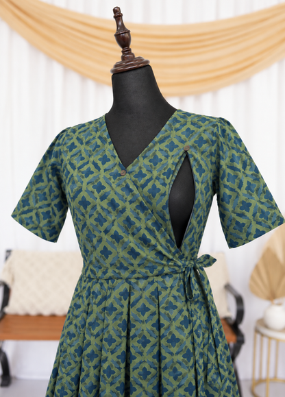 Starish Maternity Feeding dress