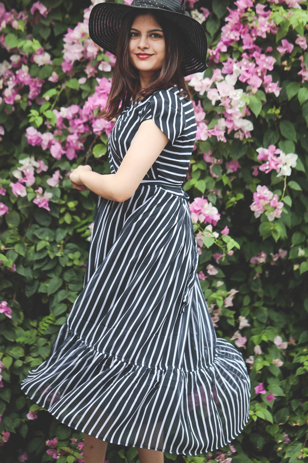 Monochrome Maternity Feeding Dress