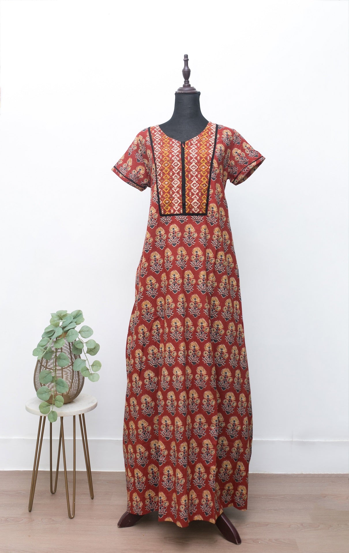 Red Poppy Center zips