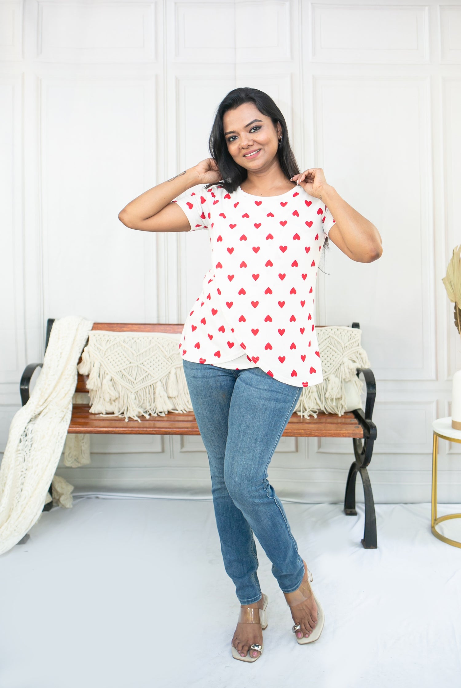 Wrapped in love zipless Feeding T-Shirt