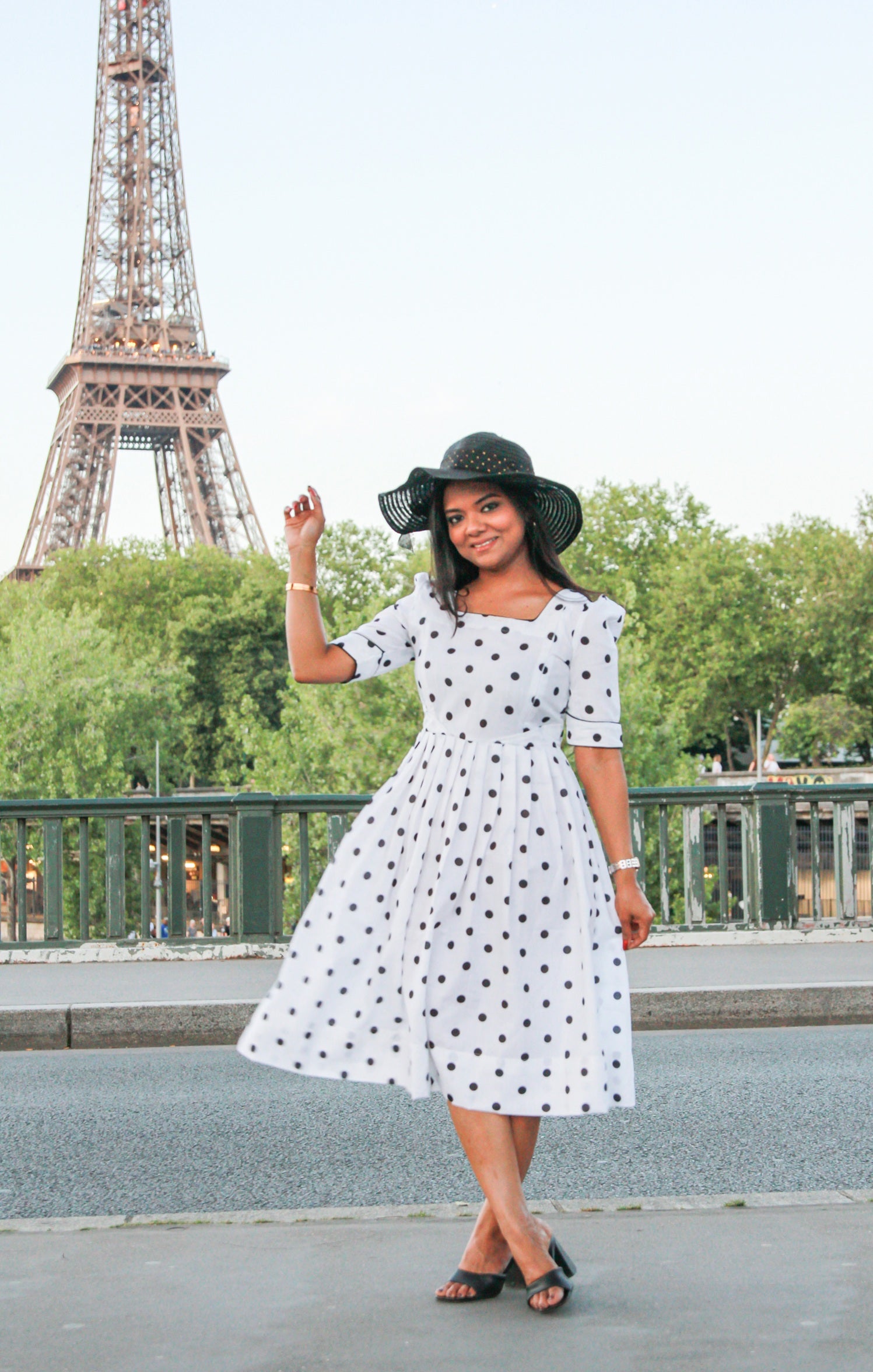 Met Gala Vibe Maternity Feeding Dress