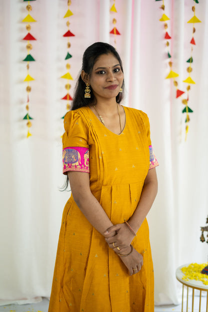 Manjal Veyil Maternity Feeding Maxi