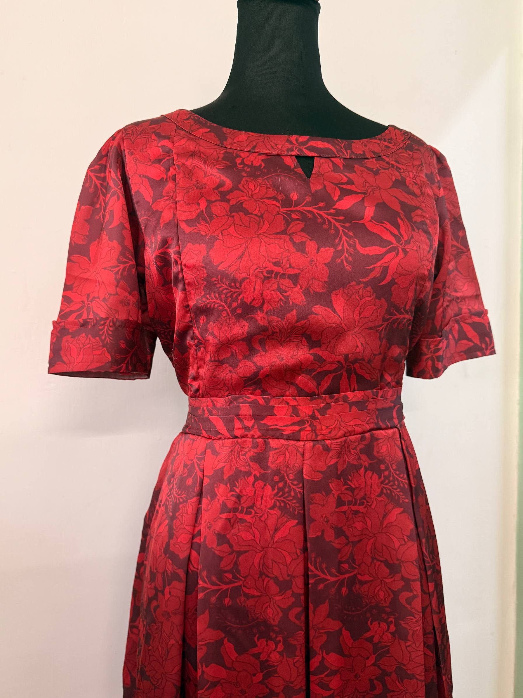 Red Amore Maternity Feeding Dress