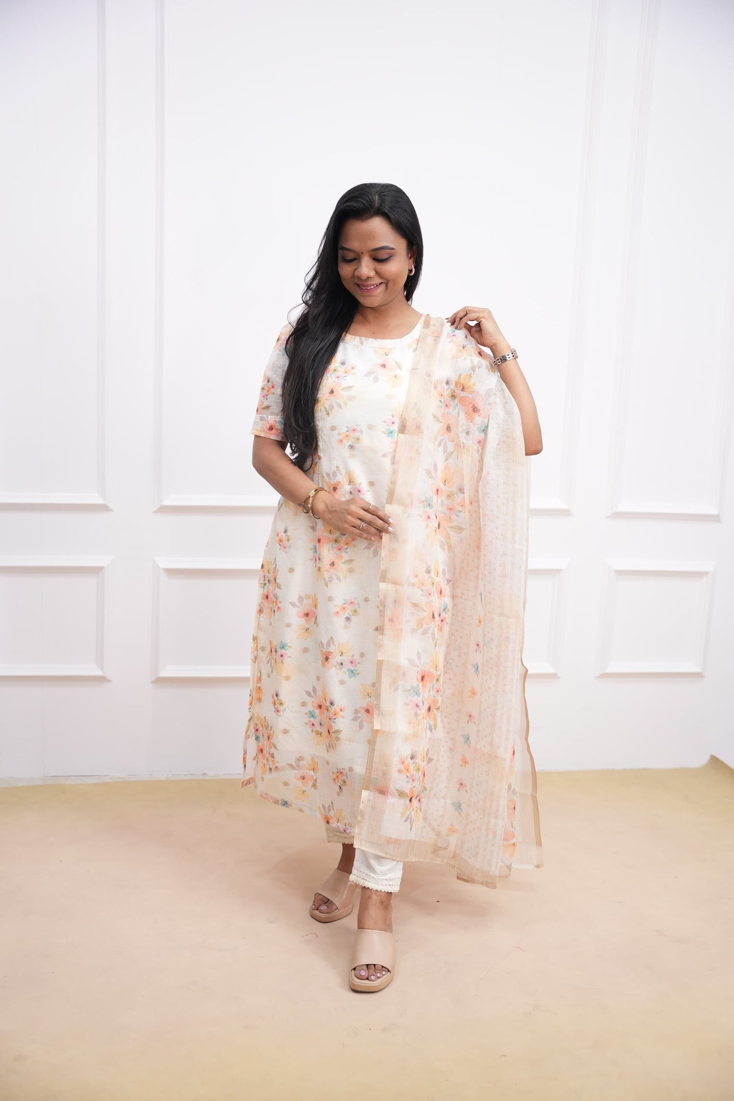 Peach Poem Maternity Feeding Top and Dupatta