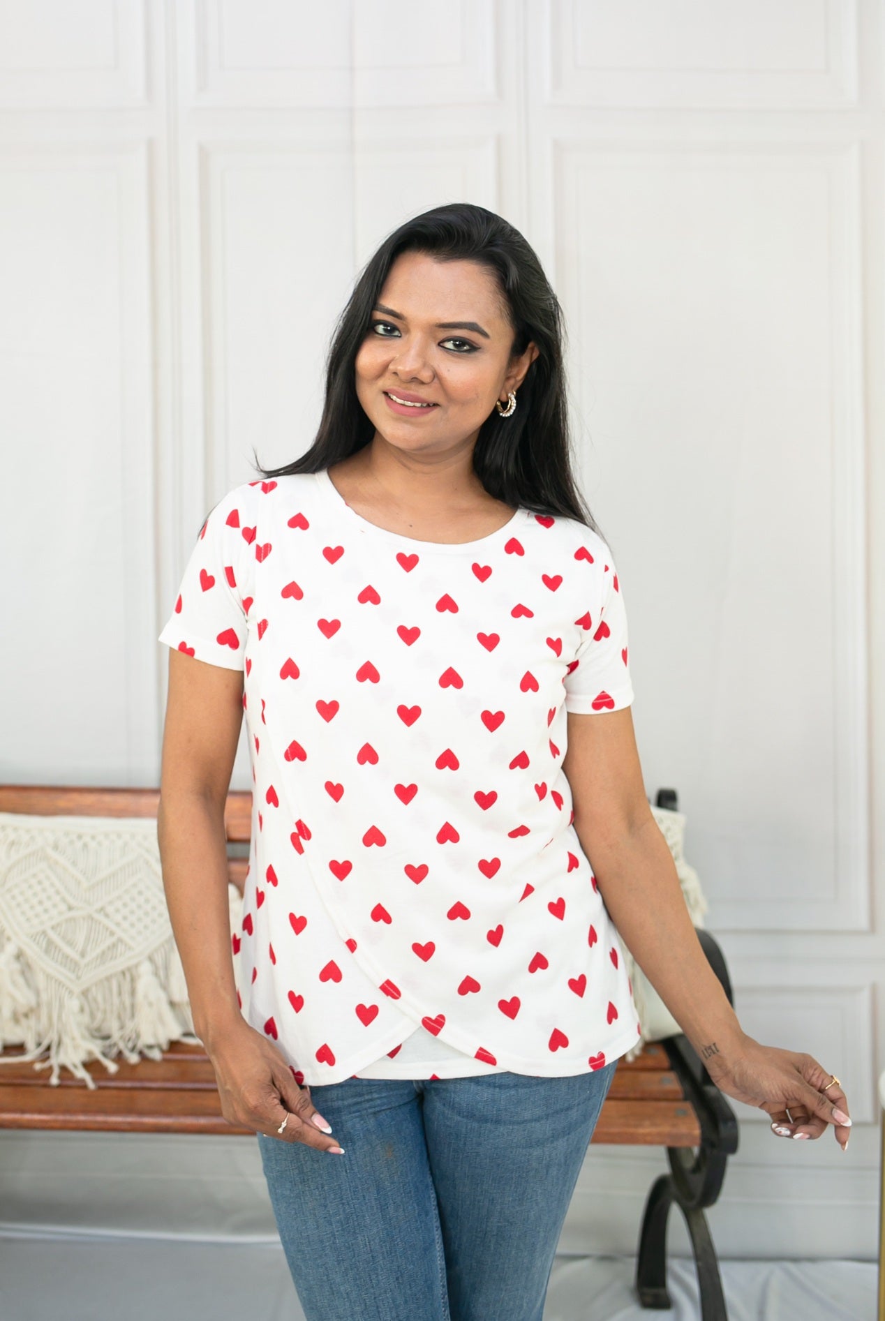 Wrapped in love zipless Feeding T-Shirt