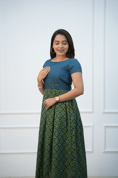 Green Vibe Maternity Feeding Dress