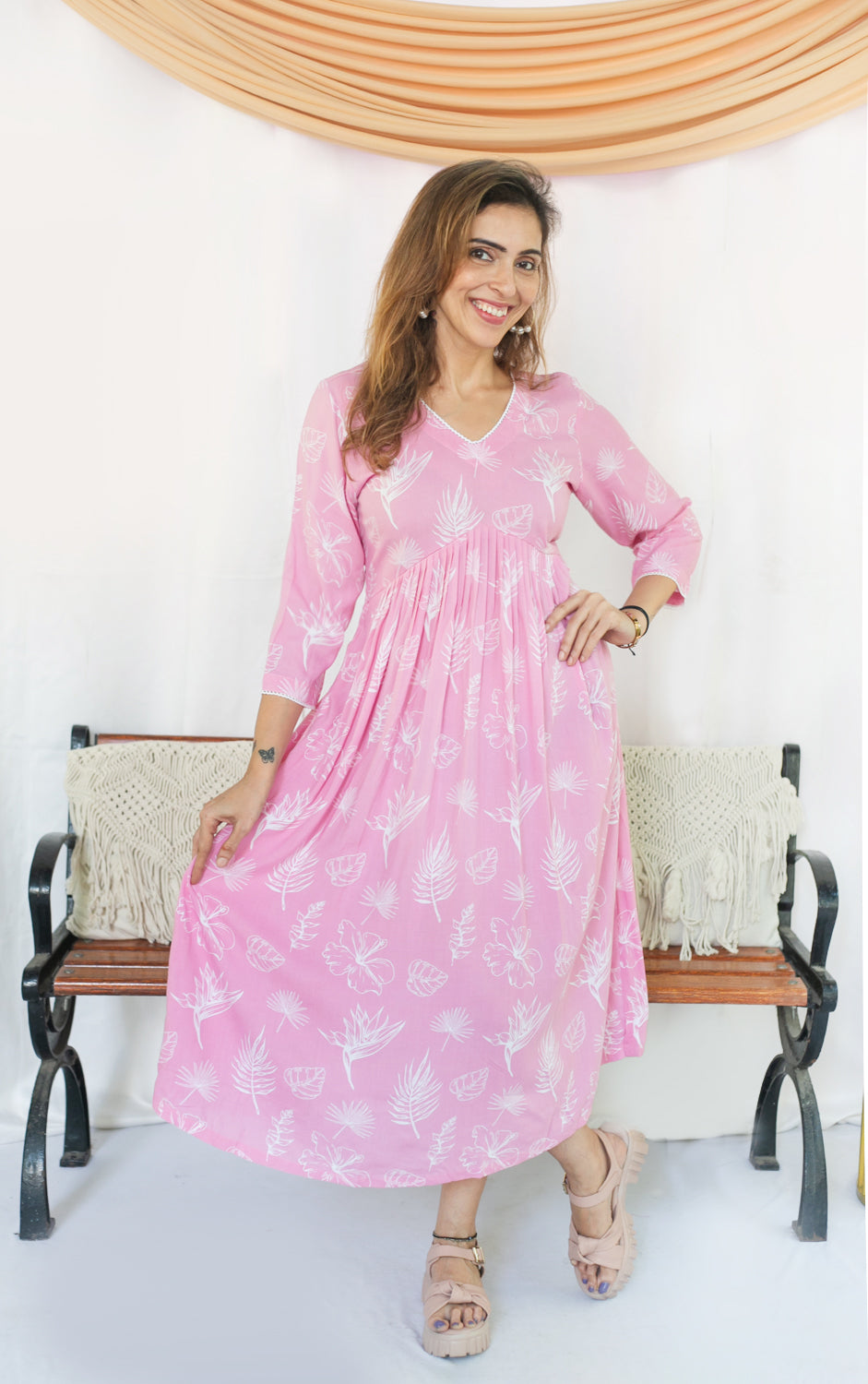 Pink ishq  Maternity Feeding dress