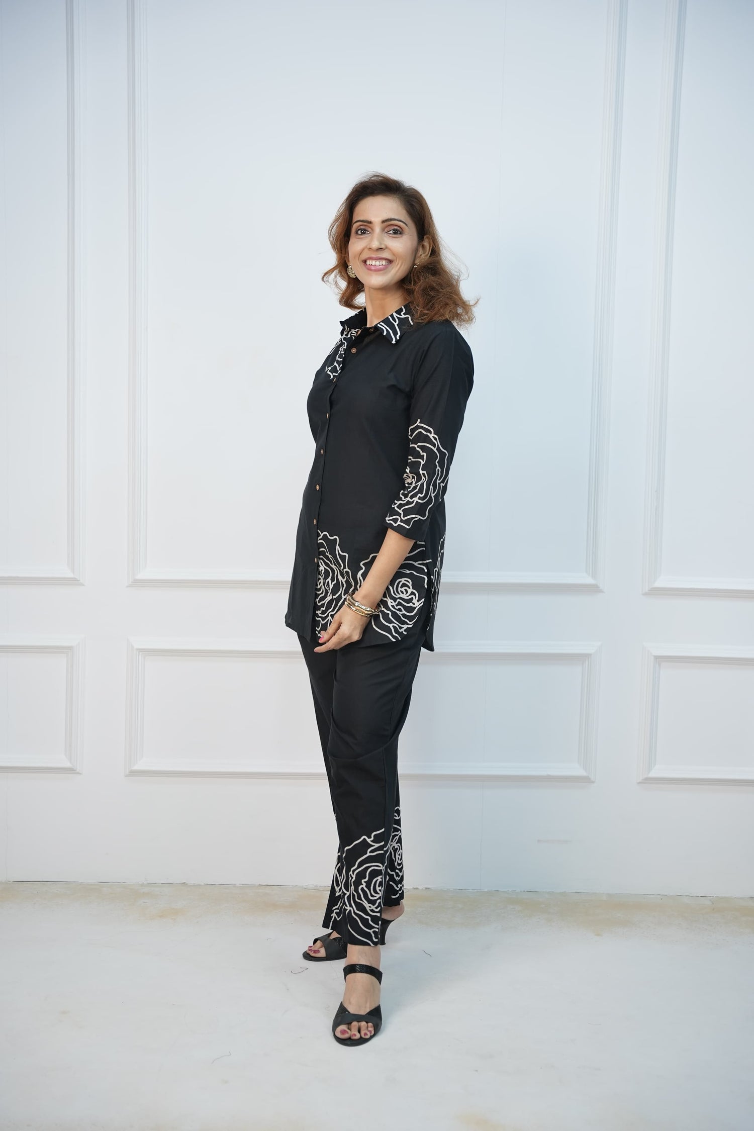 Black Rosette Feeding Co-ord