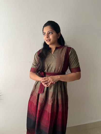 Mulberry Maternity Feeding Dress
