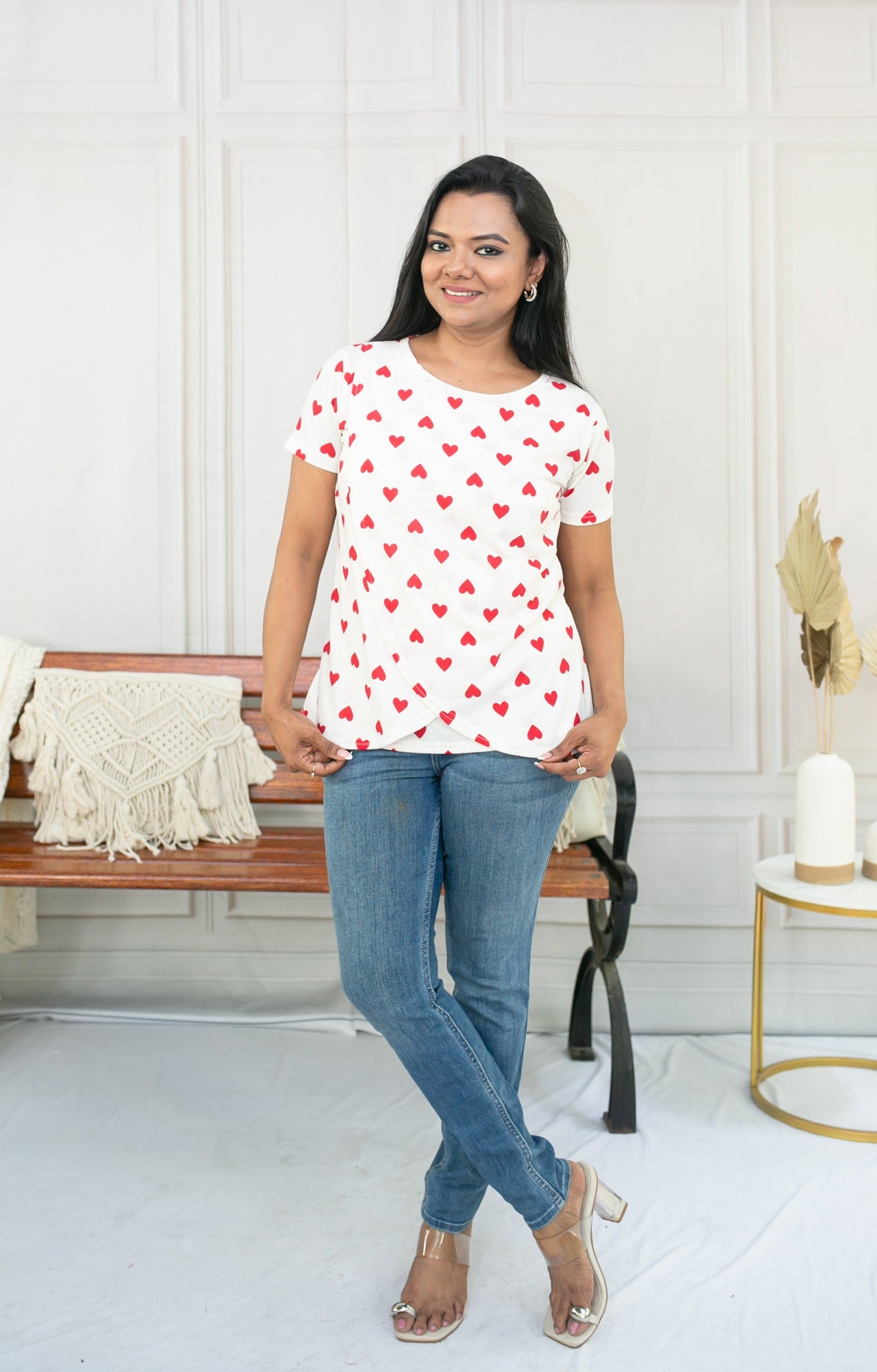 Wrapped in love zipless Feeding T-Shirt