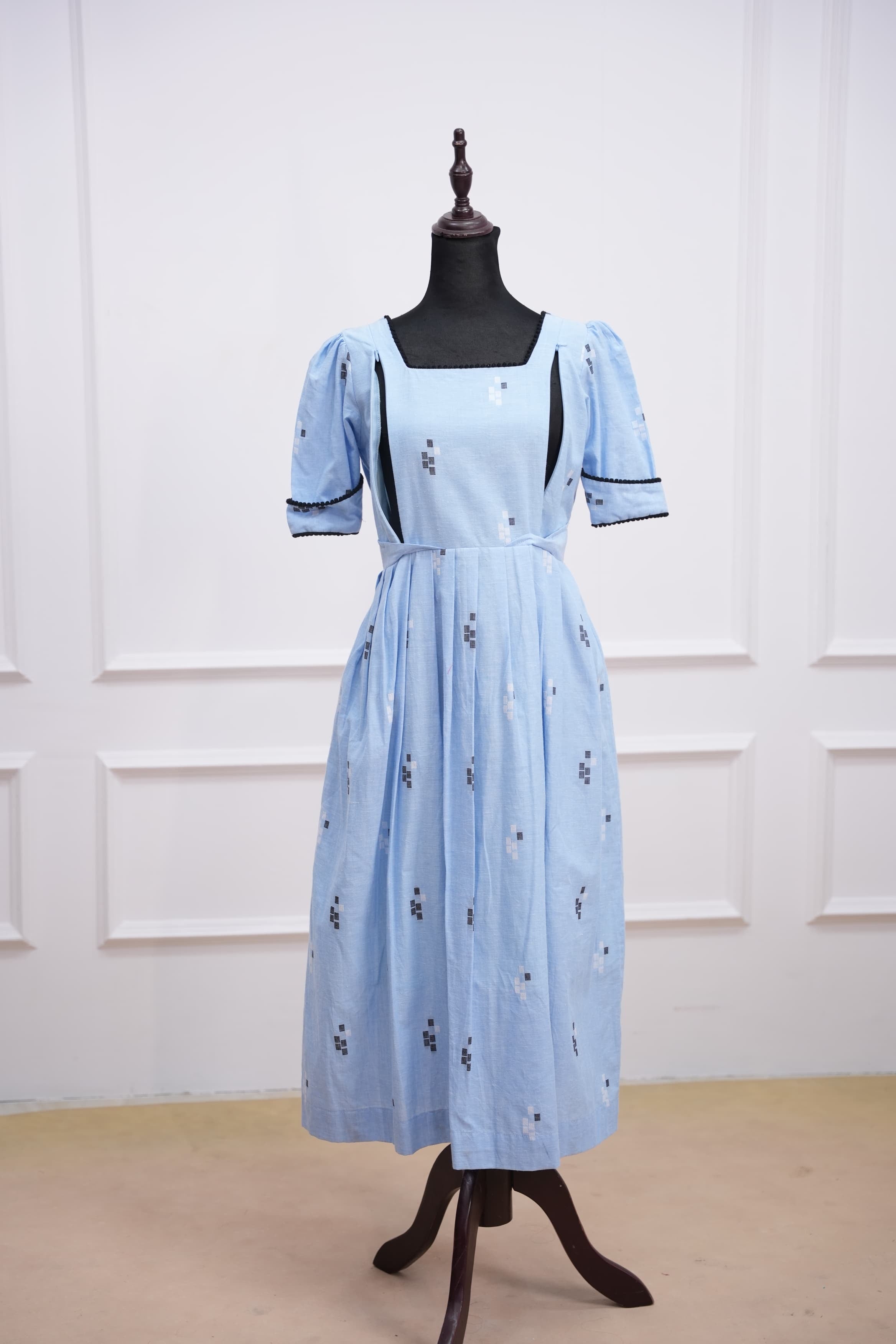 Cloud Berry Maternity Feeding Dress