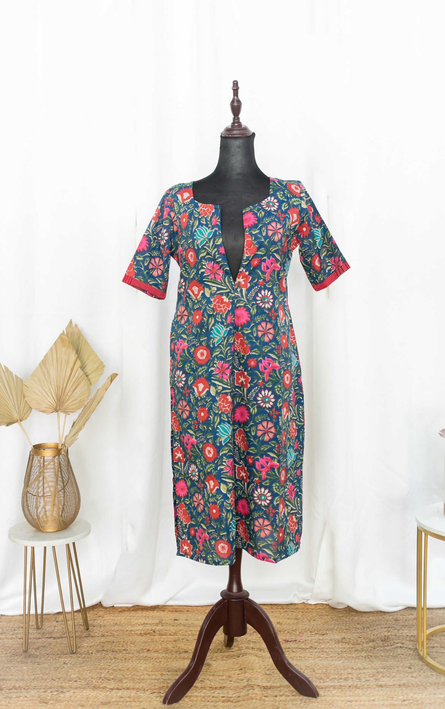 Floral Garden Feeding Kurta Top Center zip