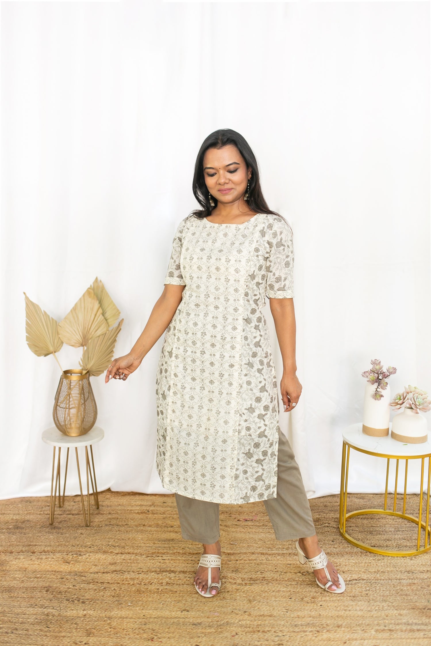 Dove Love Feeding kurta top