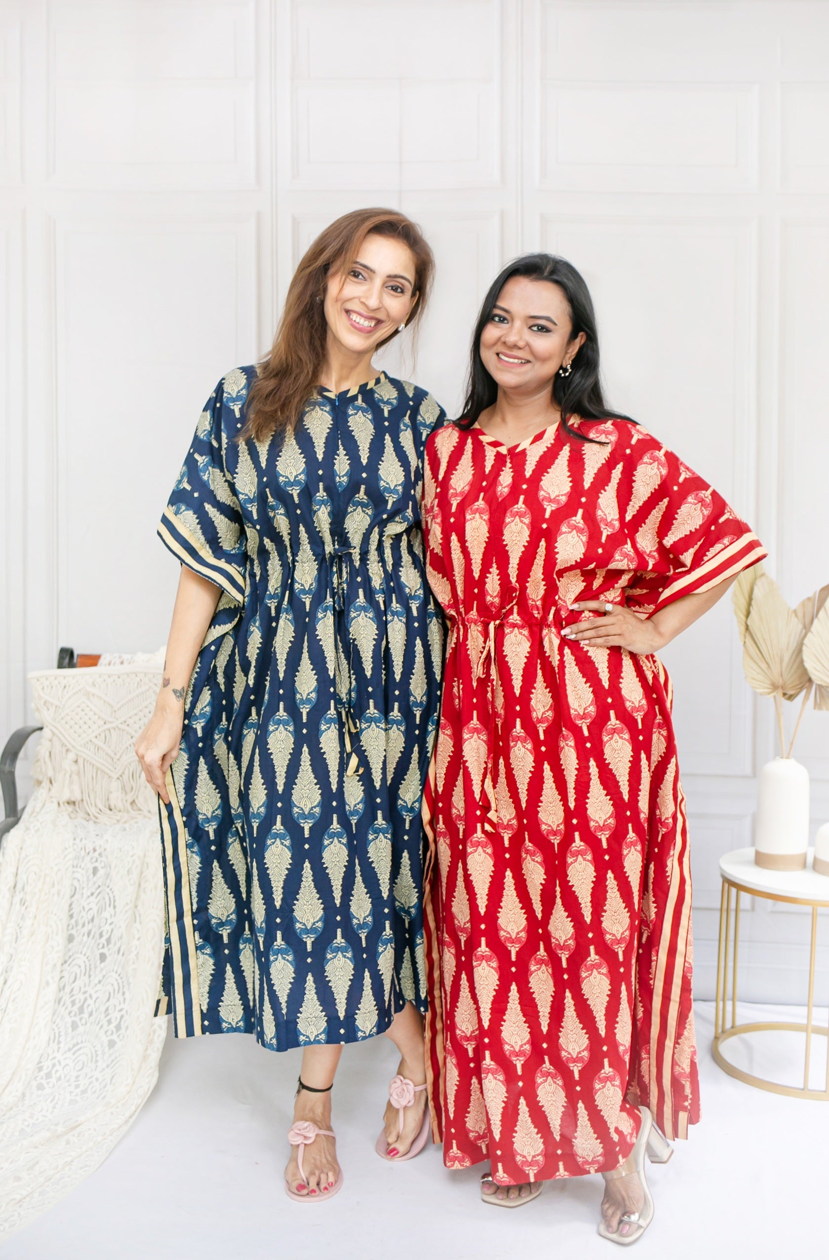 Red Line Feeding Kaftan