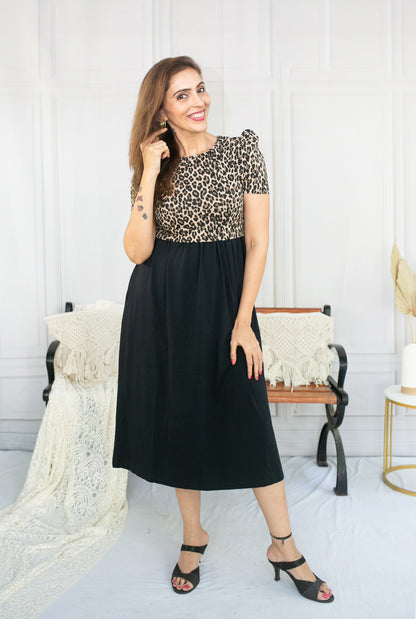 The Roar Zipless feeding frock