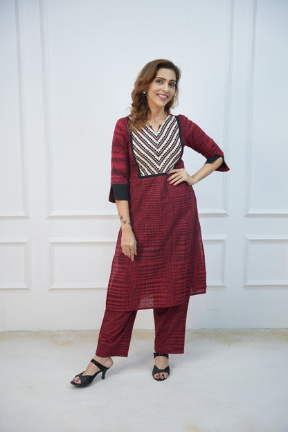 Red Rhythm Maternity Feeding Co-ord