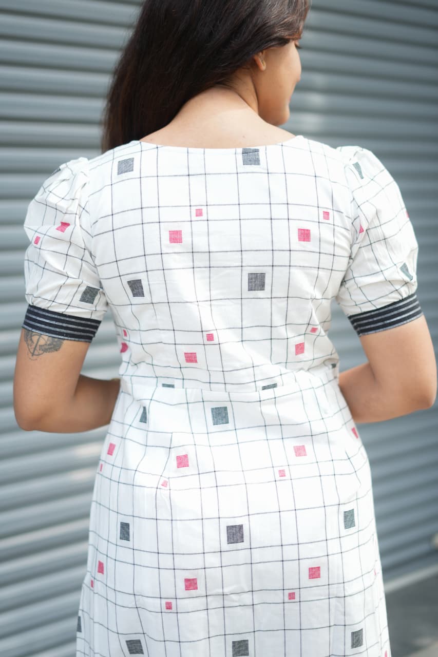 Sugar love maternity feeding dress