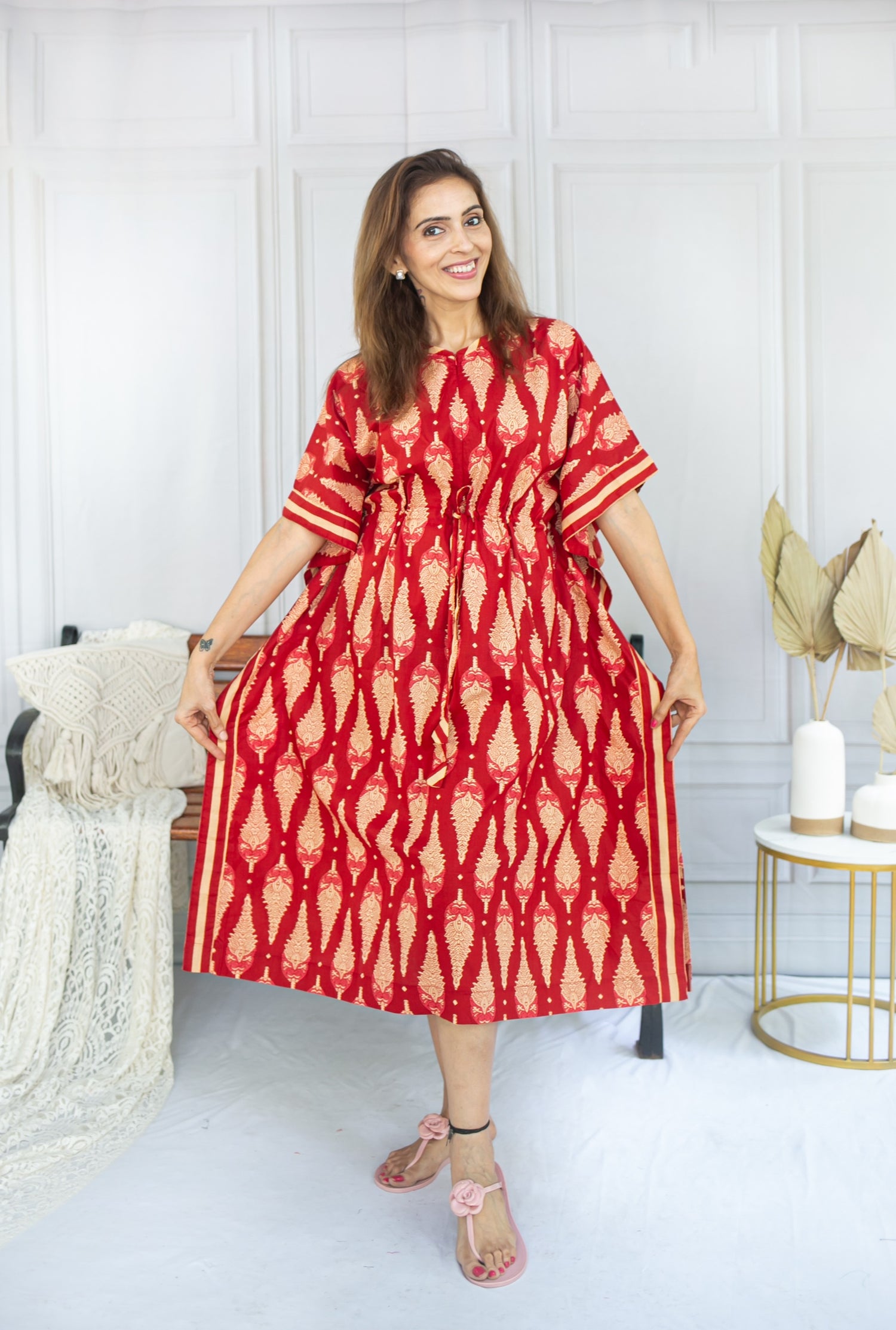 Red Line Feeding Kaftan