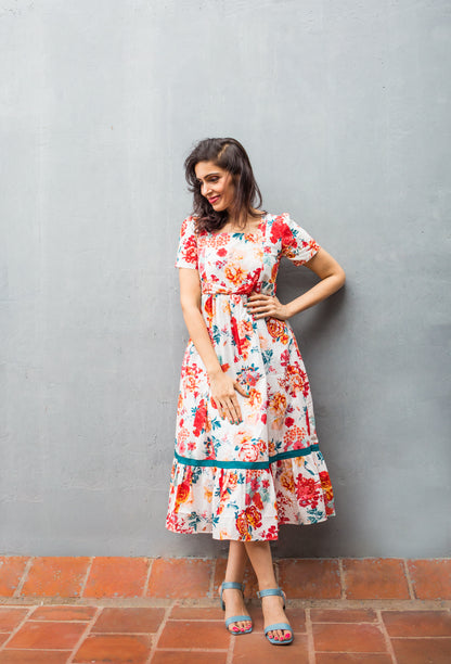 Roses r Red Maternity Feeding dress