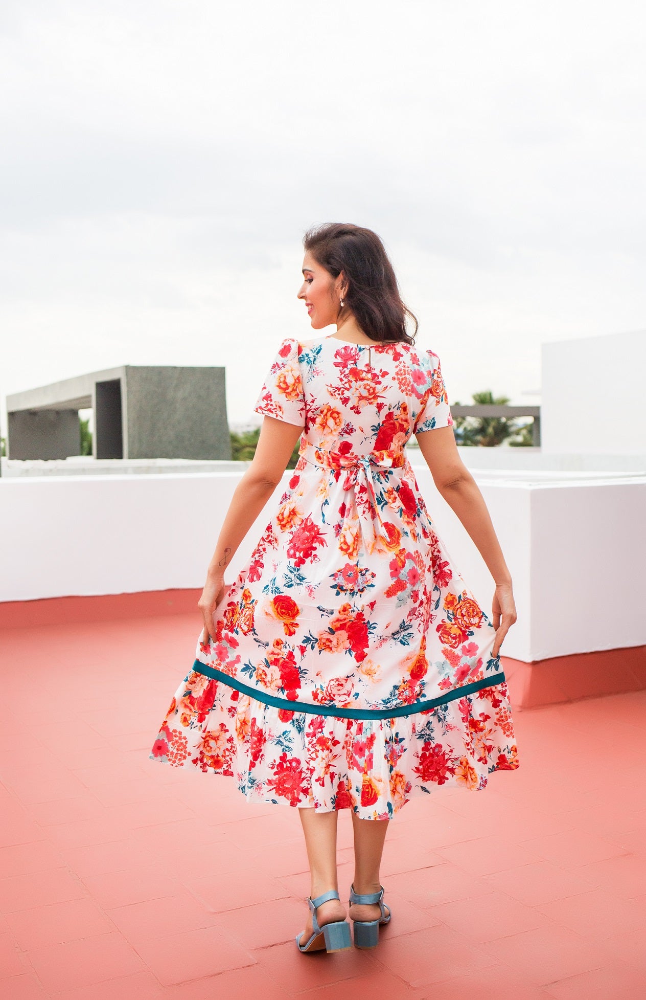 Roses r Red Maternity Feeding dress